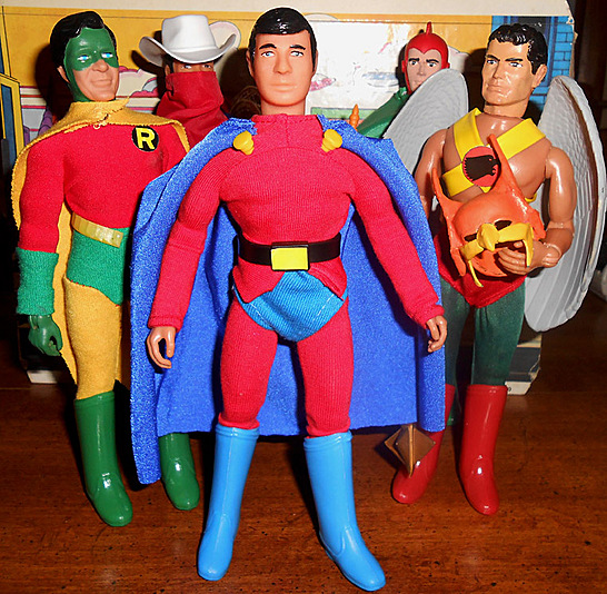 Mon-El and other customs