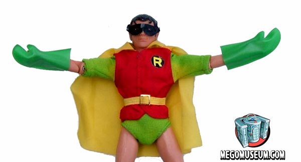 Mego RM Robin with yellowing sleeves